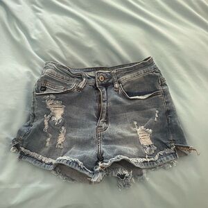 Super cute jean shorts